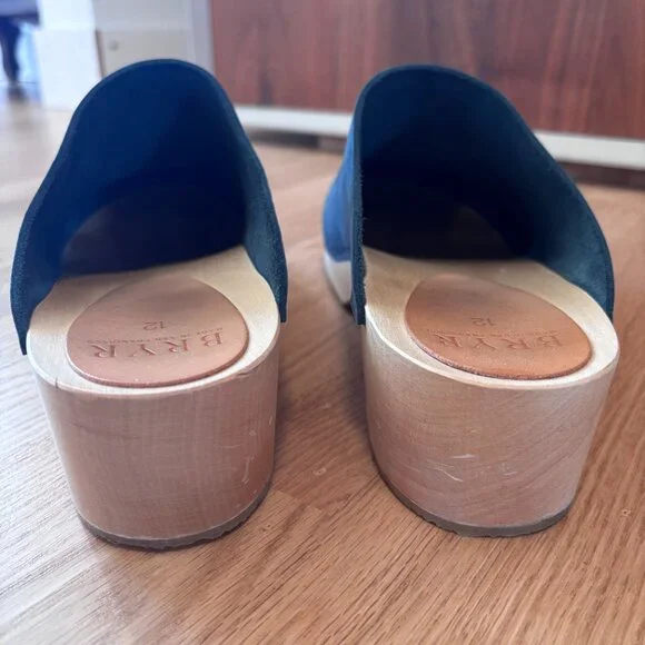 Bryr Worker Clog in SPRUCE-runs small! - Picture 3 of 5